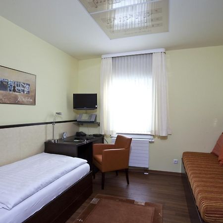 Hotel Am Braunen Hirsch Celle Buitenkant foto